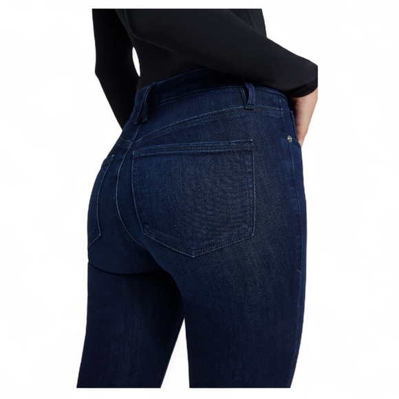 GOOD AMERICAN GOOD LEGS CROPPED MINI BOOT JEANS Size 4/27 NWT Indigo color - Picture 3 of 10